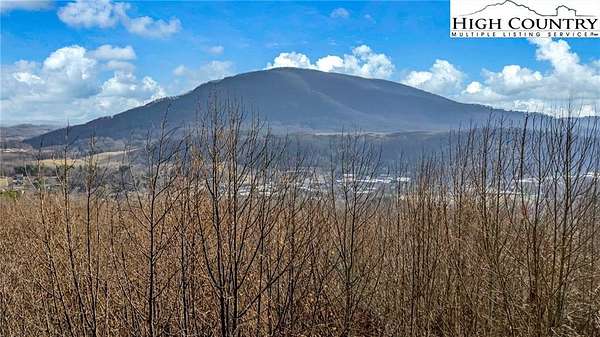 1 Acre of Land for Sale in West Jefferson, North Carolina