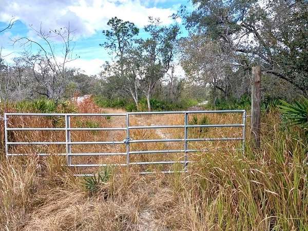 3.23 Acres of Residential Land for Sale in Frostproof, Florida