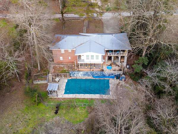 8 Acres of Residential Land with Home for Sale in Cordova, Alabama