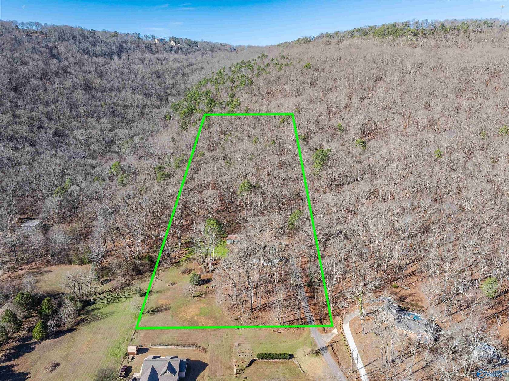 12.7 Acres of Land with Home for Sale in Owens Cross Roads, Alabama