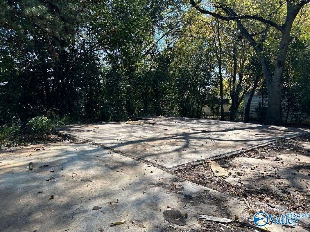 0.18 Acres of Land for Sale in Huntsville, Alabama