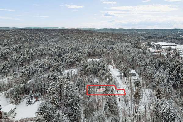 1 Acre of Residential Land for Sale in Skowhegan, Maine