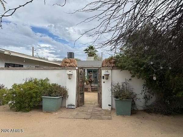 1 Acre of Residential Land for Sale in Scottsdale, Arizona