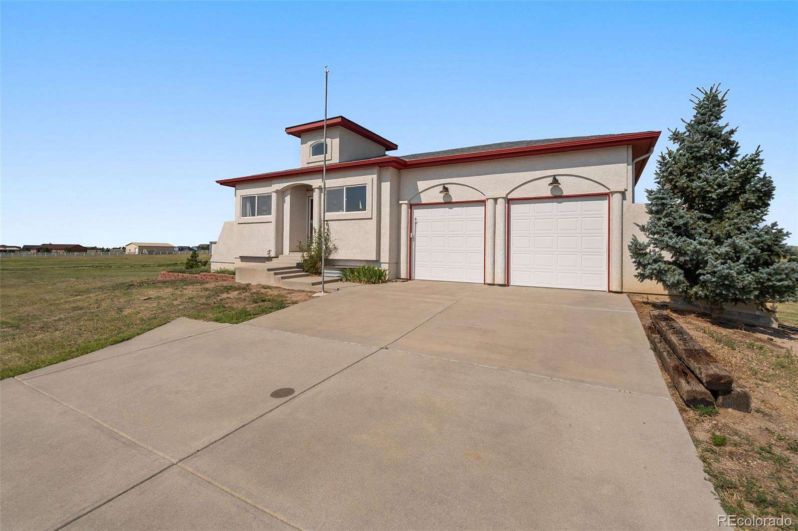4.75 Acres of Improved Mixed-Use Land for Sale in Peyton, Colorado