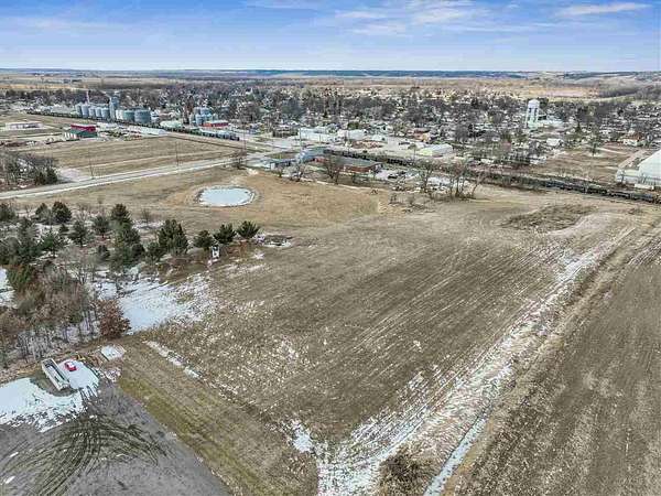 17 Acres of Land for Sale in Marengo, Iowa