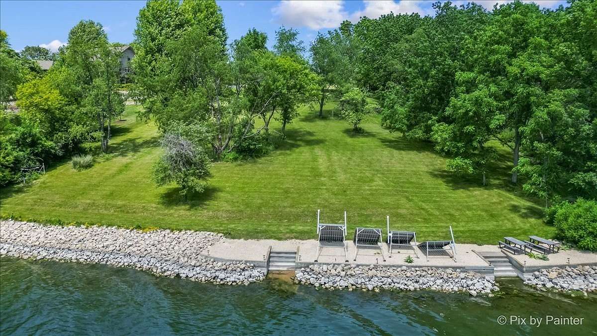 2.27 Acres of Residential Land for Sale in Freedom Township, Illinois