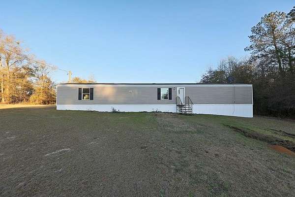 5.12 Acres of Residential Land with Home for Sale in Climax, Georgia