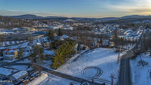 0.88 Acres of Residential Land for Sale in Altoona, Pennsylvania