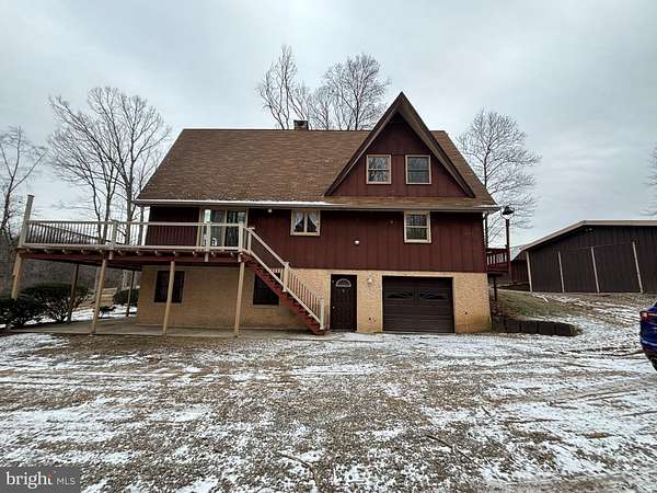 1.8 Acres of Residential Land with Home for Lease in Gap, Pennsylvania