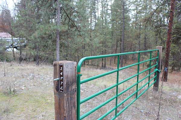 1.18 Acres of Residential Land for Sale in Kettle Falls, Washington