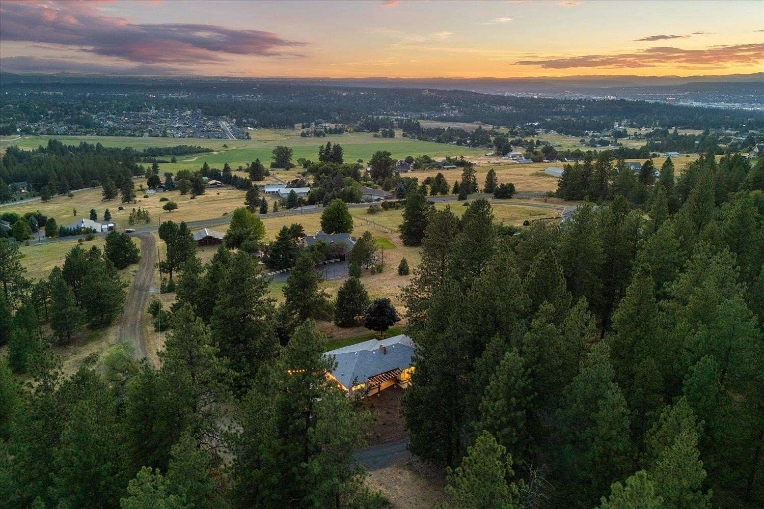 3 Acres of Residential Land with Home for Sale in Spokane, Washington