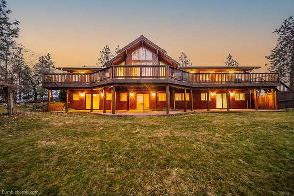 6.4 Acres of Residential Land with Home for Sale in Spokane, Washington