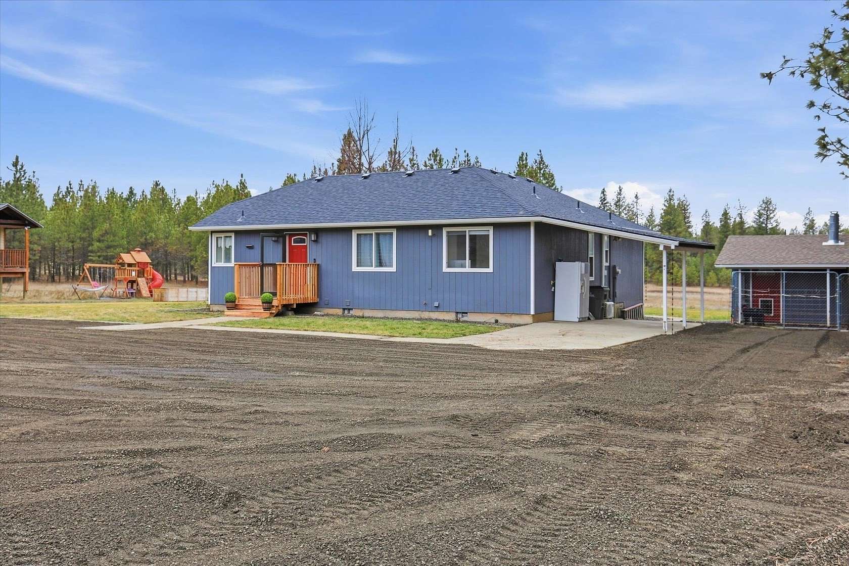 10 Acres of Land with Home for Sale in Spokane, Washington