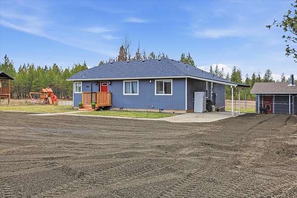 10 Acres of Land with Home for Sale in Spokane, Washington