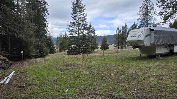 0.45 Acres of Residential Land for Sale in Cusick, Washington