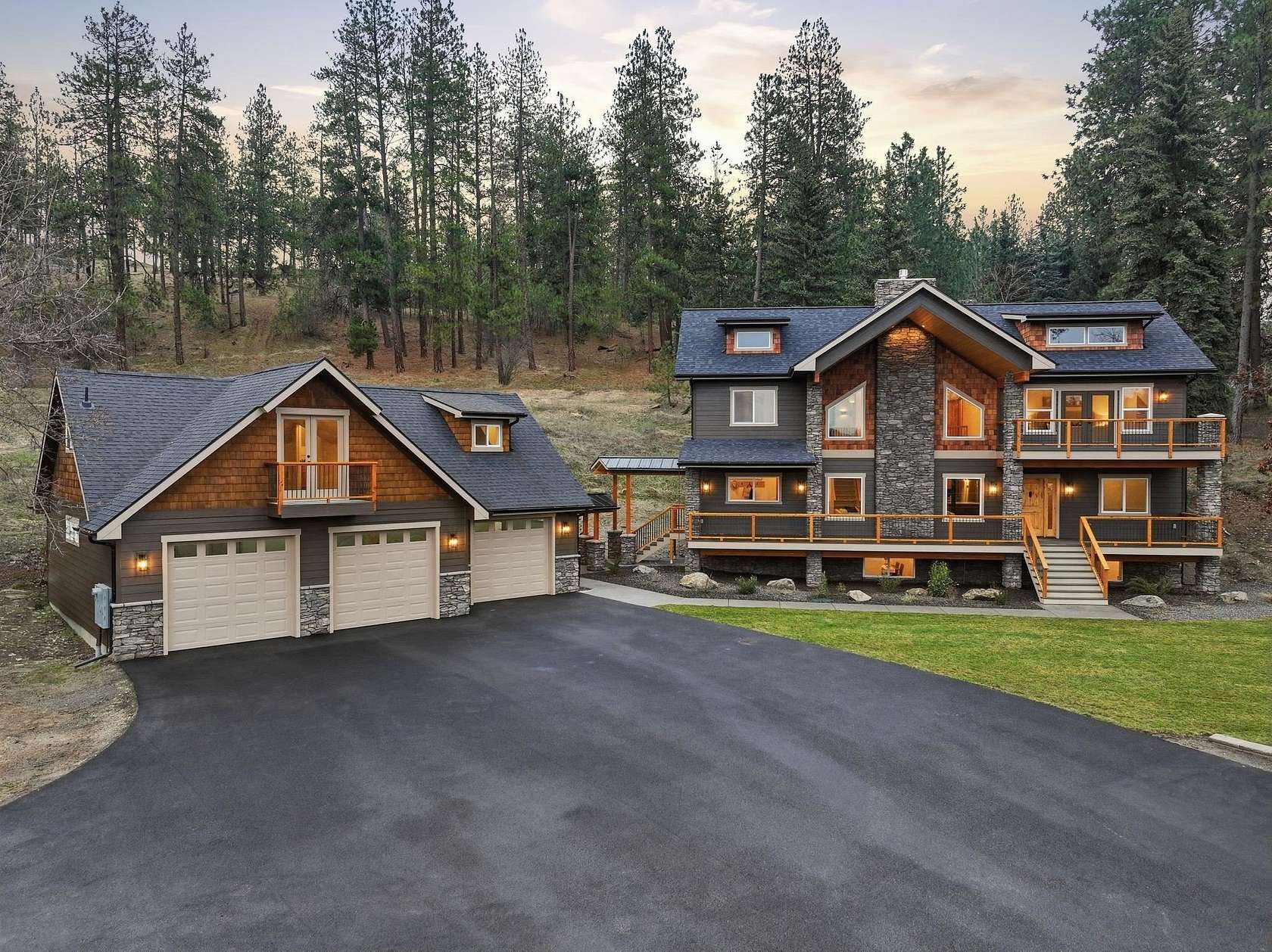2.9 Acres of Land with Home for Sale in Spokane, Washington