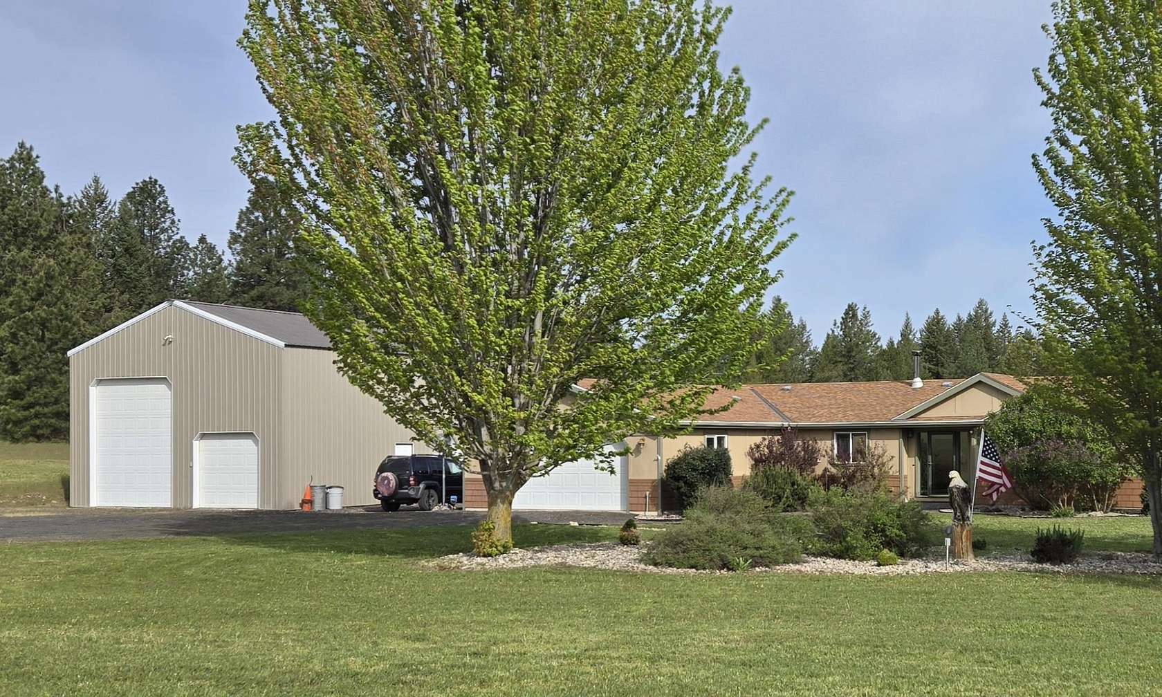 12.5 Acres of Land with Home for Sale in Chattaroy, Washington