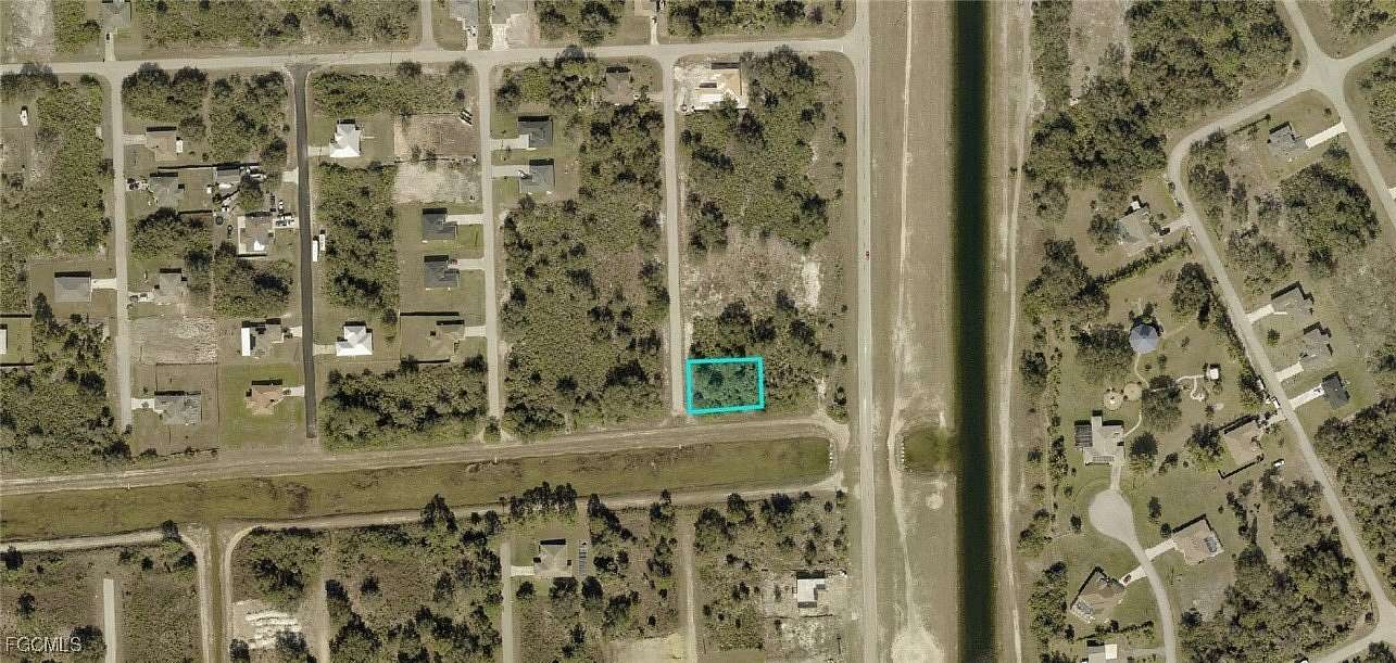 0.25 Acres of Land for Sale in Lehigh Acres, Florida