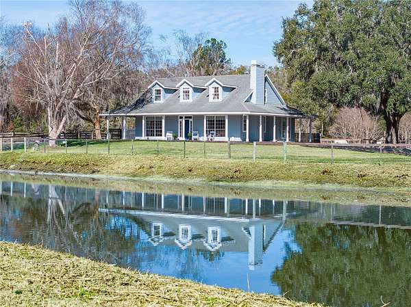 10 Acres of Land with Home for Sale in Gainesville, Florida