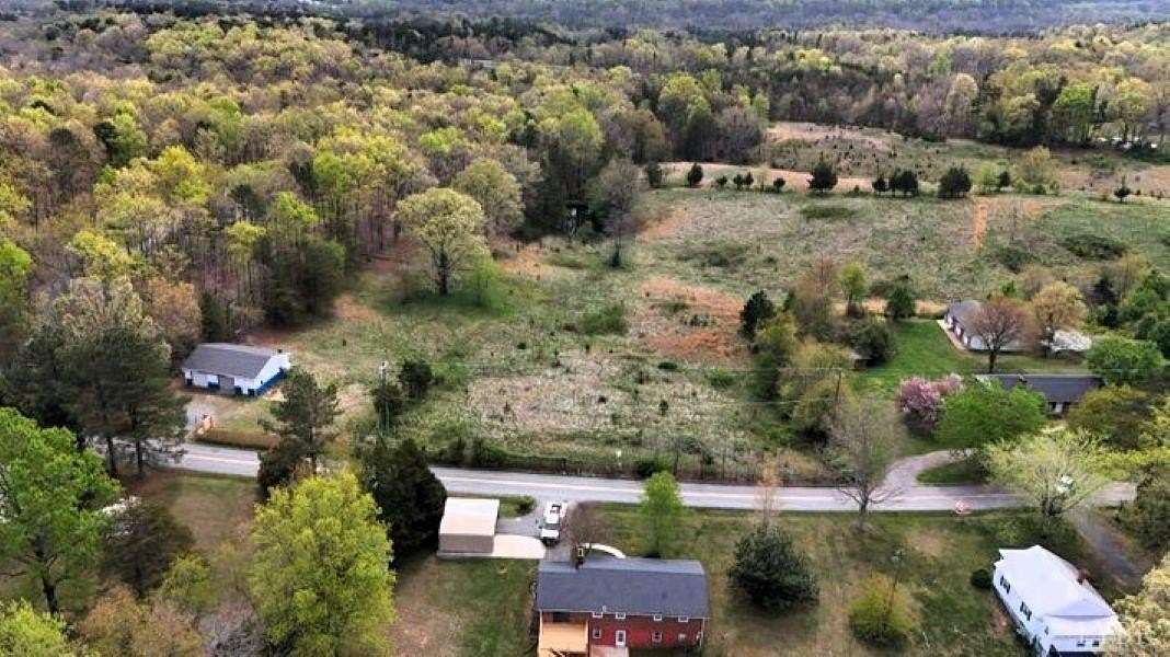1.3 Acres of Residential Land for Sale in Altavista, Virginia