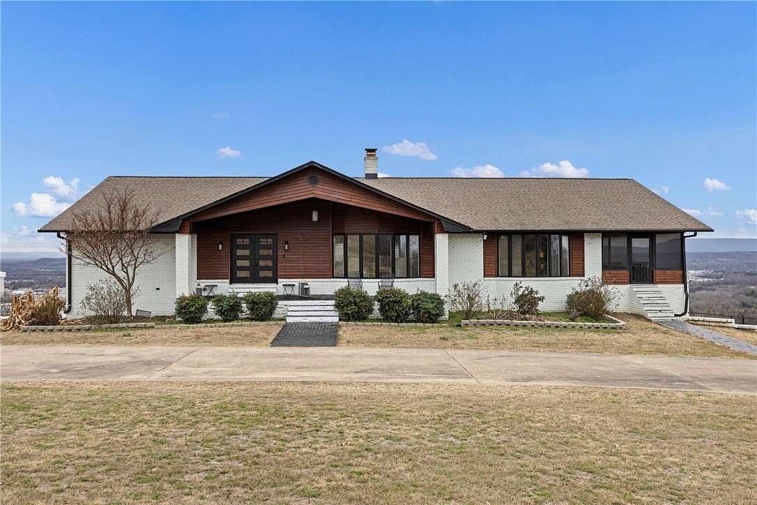 2.47 Acres of Land with Home for Sale in Russellville, Arkansas