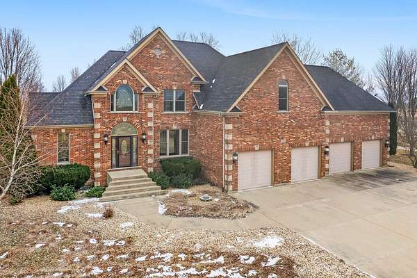 5 Acres of Residential Land with Home for Sale in Leland, Illinois