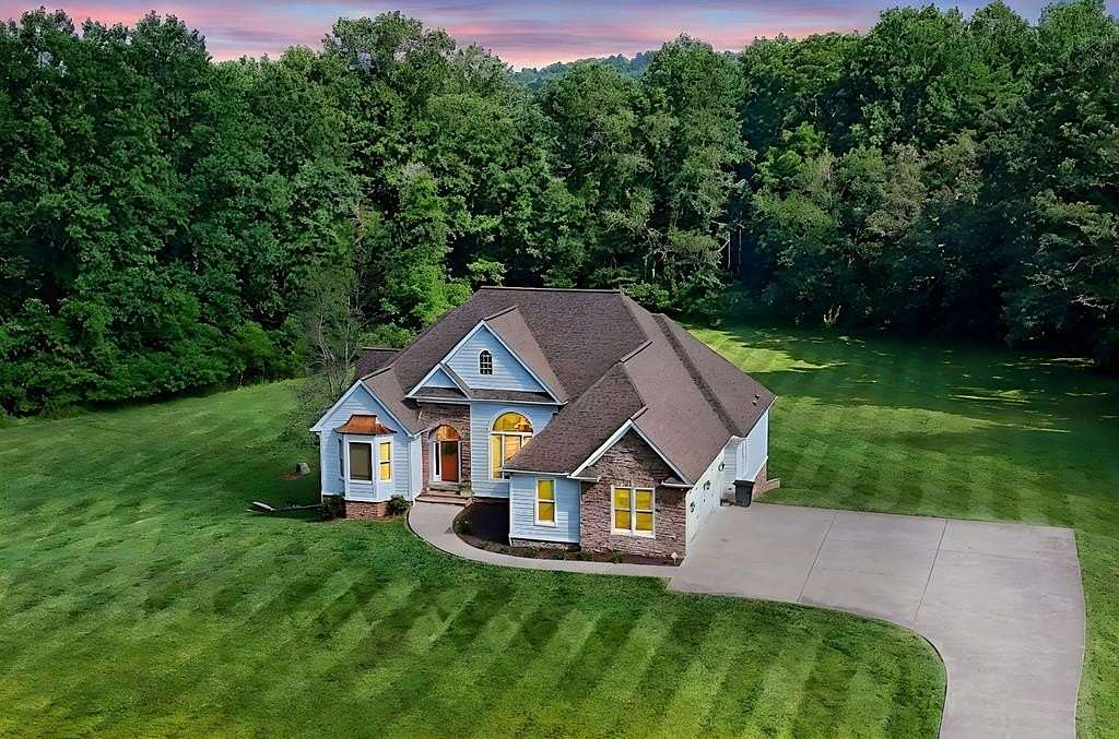 4.26 Acres of Residential Land with Home for Sale in Blairsville, Georgia