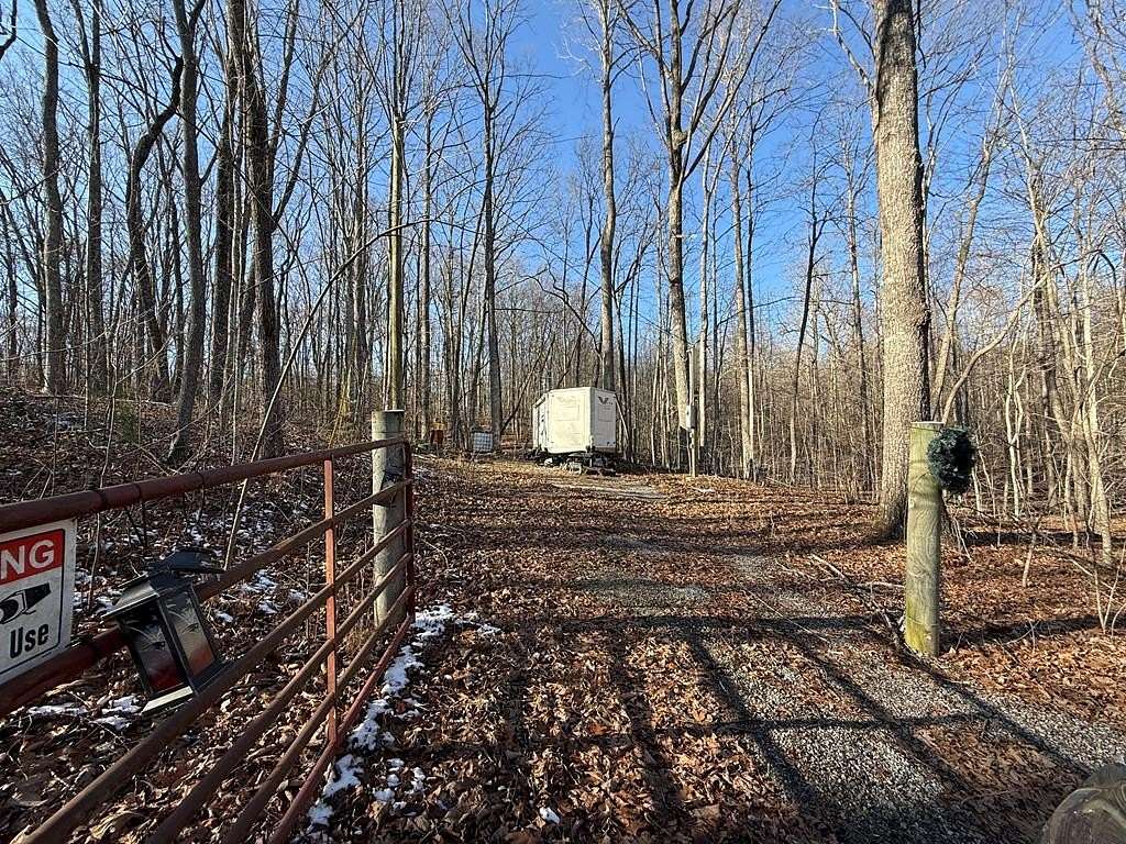 2.75 Acres of Land for Sale in Crossville, Tennessee