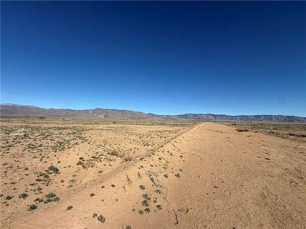 1.25 Acres of Residential Land for Sale in Kingman, Arizona