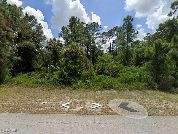 0.25 Acres of Residential Land for Sale in Lehigh Acres, Florida