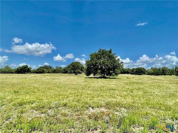 3 Acres of Residential Land for Sale in Victoria, Texas