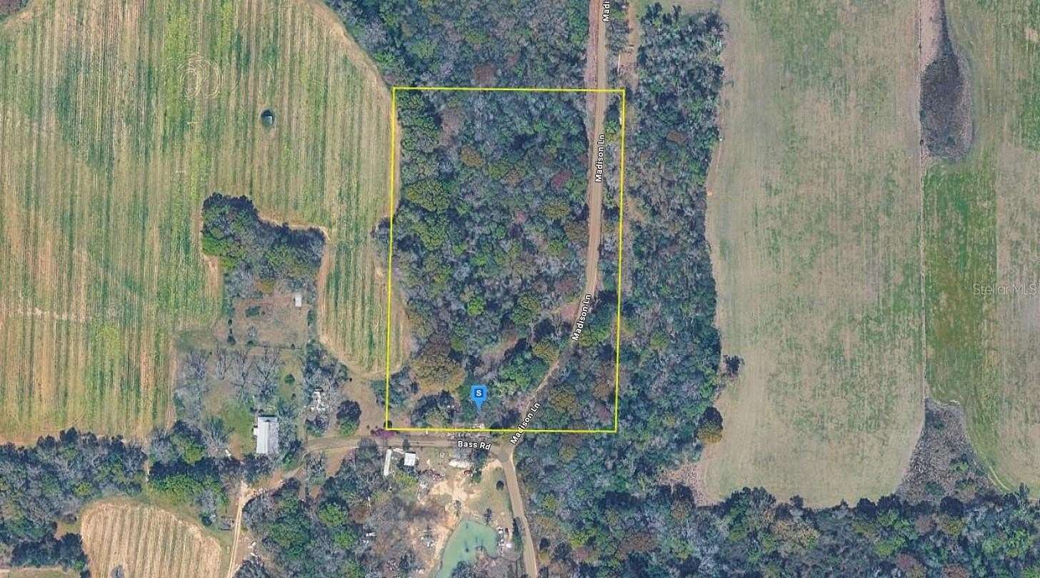 7 Acres of Land for Sale in Graceville, Florida