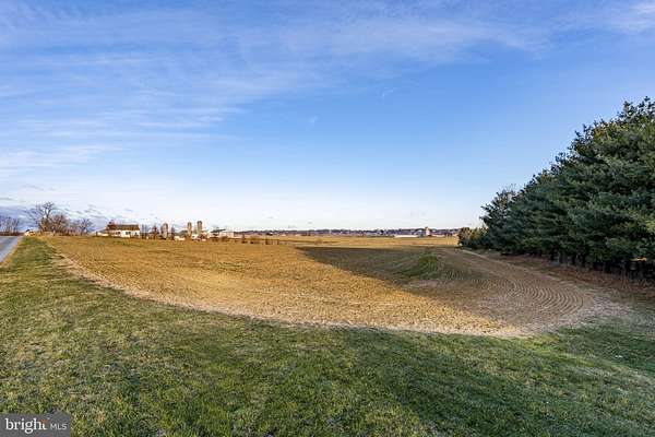 14.7 Acres of Agricultural Land for Auction in Lititz, Pennsylvania