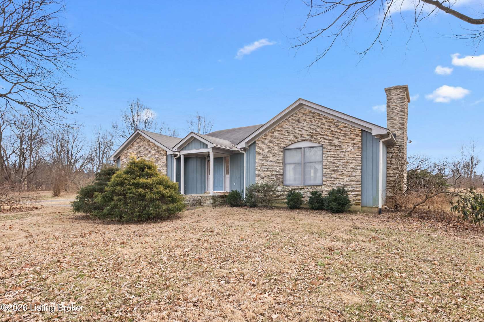 2.28 Acres of Residential Land with Home for Sale in Goshen, Kentucky