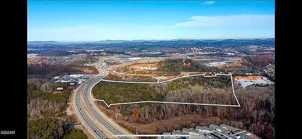 56 Acres of Land for Sale in Kodak, Tennessee