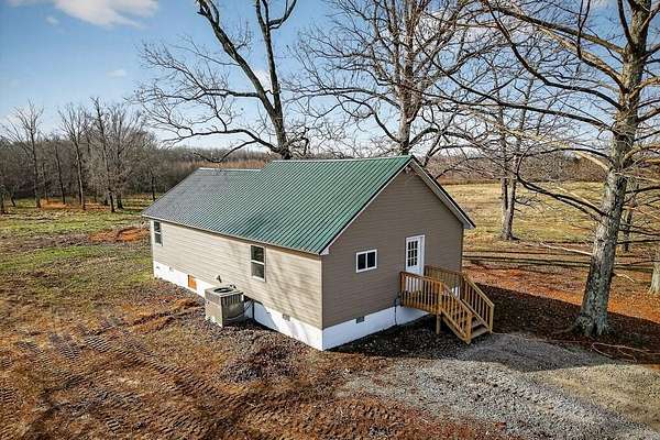 5 Acres of Land with Home for Sale in McMinnville, Tennessee