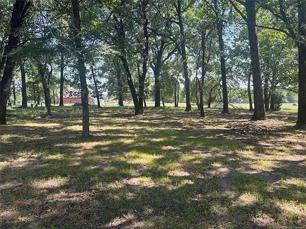 1 Acre of Residential Land for Sale in Eufaula, Oklahoma