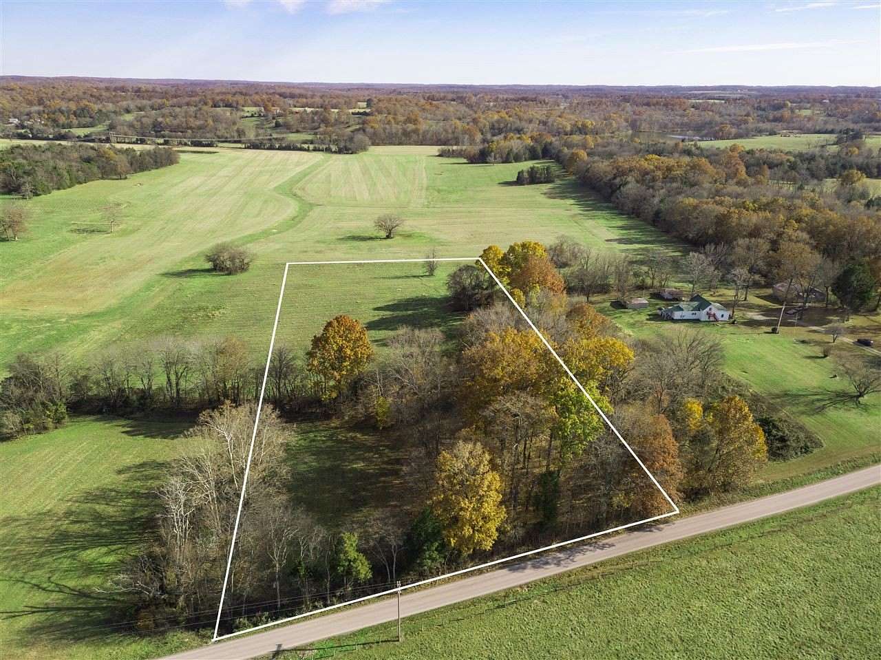 4.19 Acres of Land for Sale in Lewisburg, Kentucky