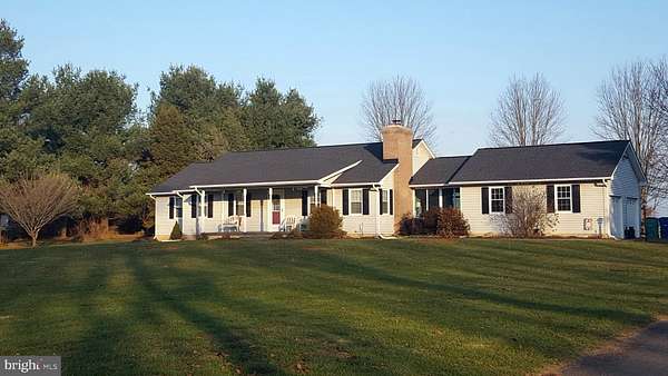 1.52 Acres of Residential Land with Home for Sale in Jefferson, Maryland