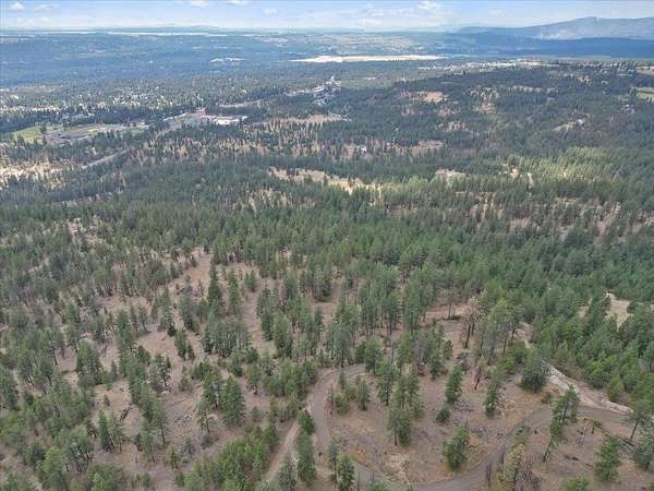 5.4 Acres of Residential Land for Sale in Deer Park, Washington