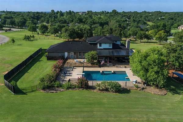 5 Acres of Land with Home for Sale in Edmond, Oklahoma