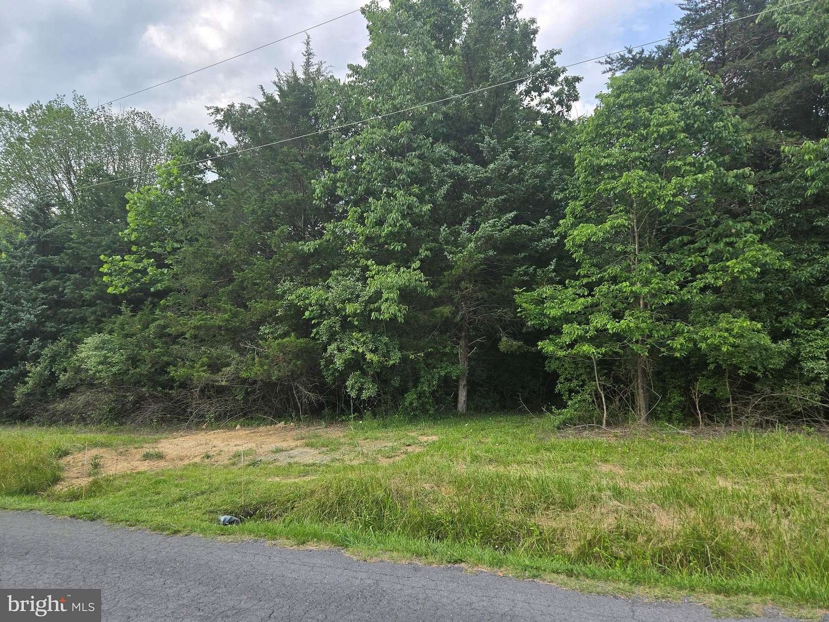 0.97 Acres of Residential Land for Sale in Woodstock, Virginia