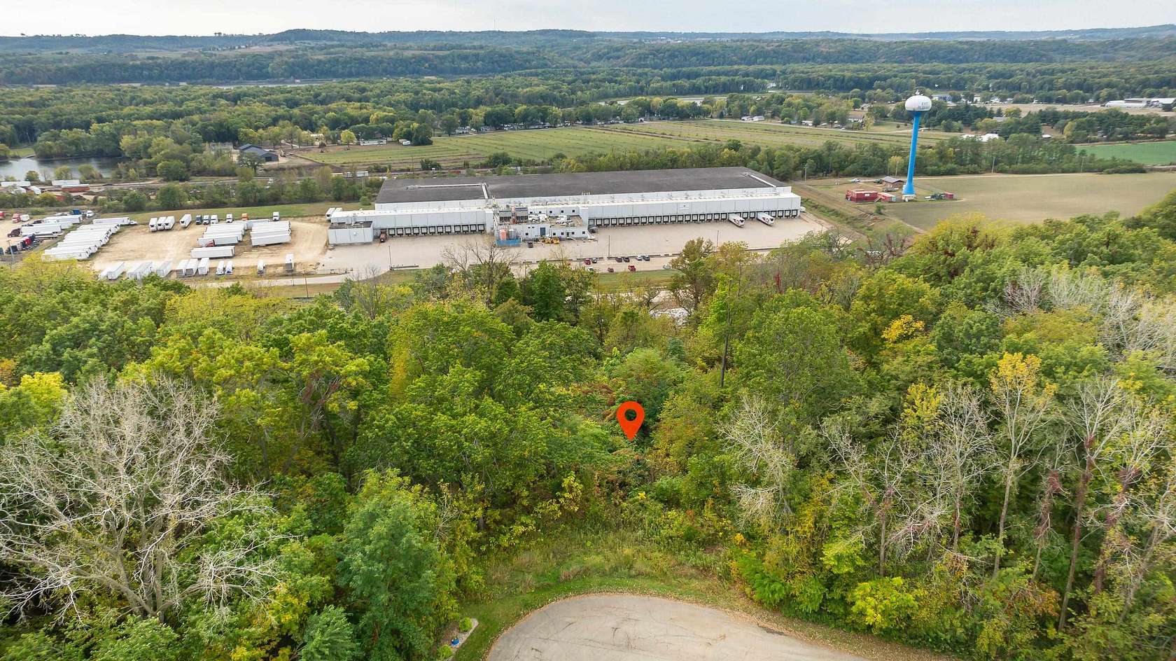 1 Acre of Residential Land for Sale in East Dubuque, Illinois