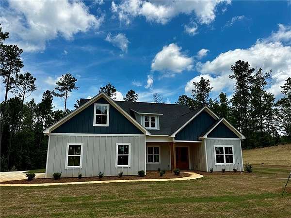 5 Acres of Land with Home for Sale in Salem, Alabama