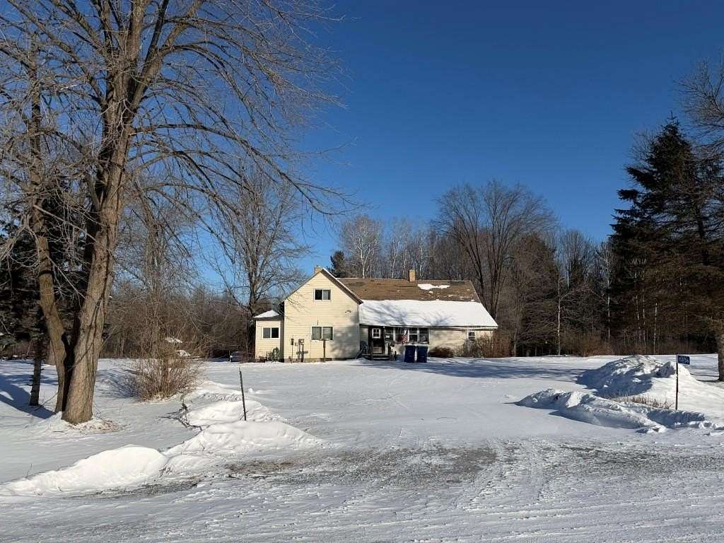 10 Acres of Residential Land with Home for Sale in Mosinee, Wisconsin
