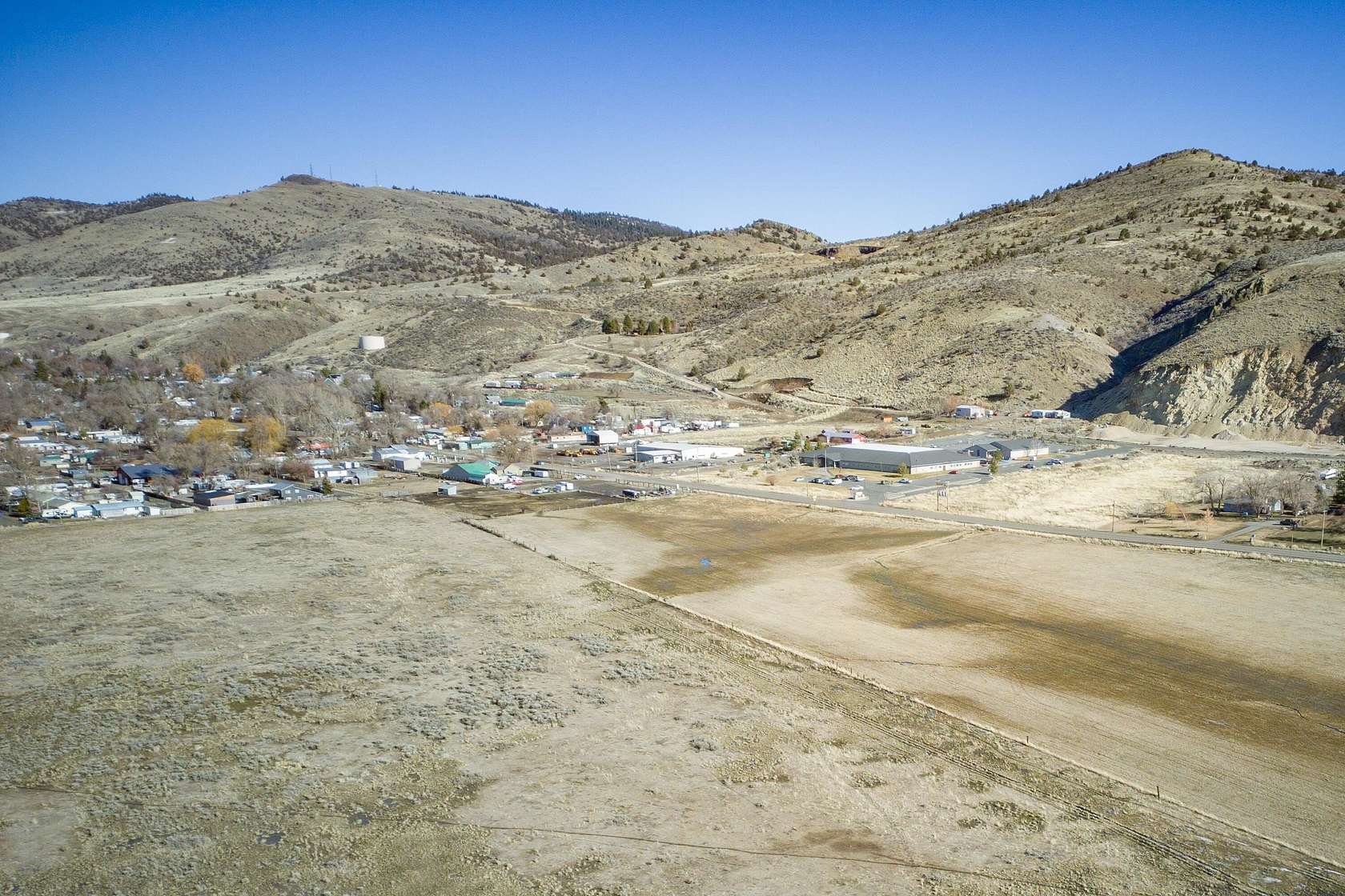 0.08 Acres of Mixed-Use Land for Sale in Lakeview, Oregon