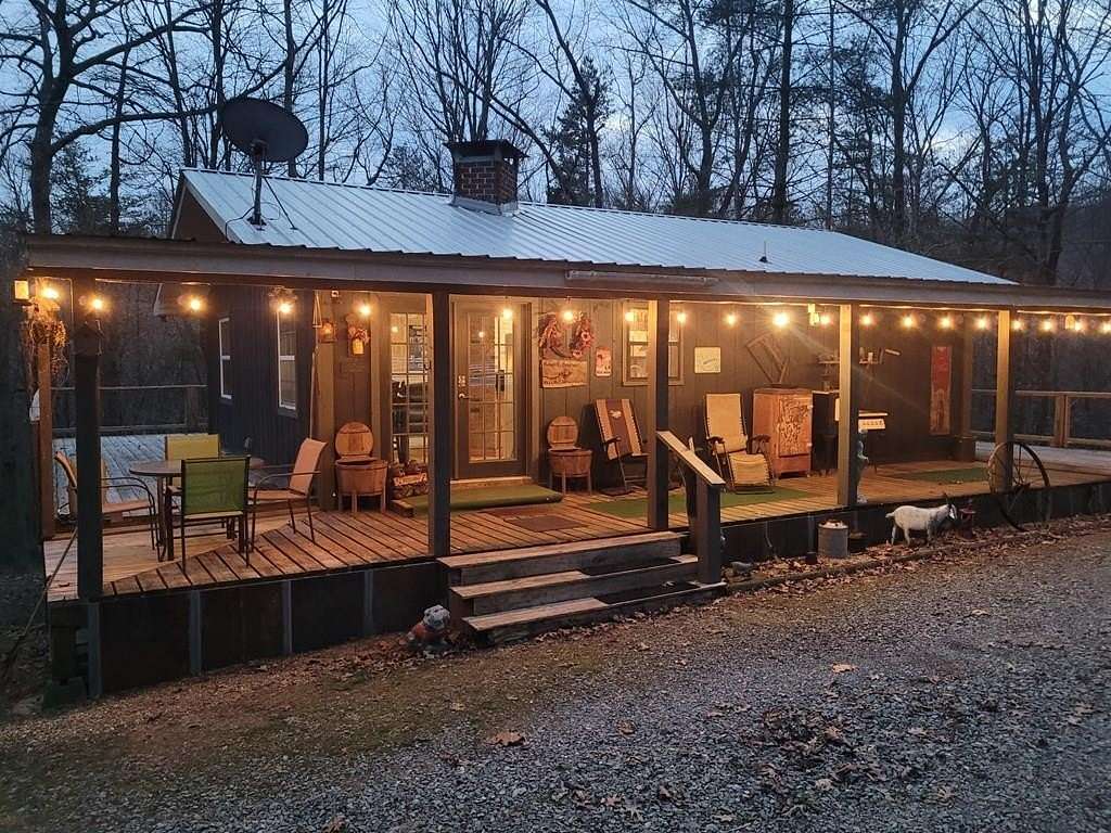 5 Acres of Land with Home for Sale in Blue Ridge, Georgia