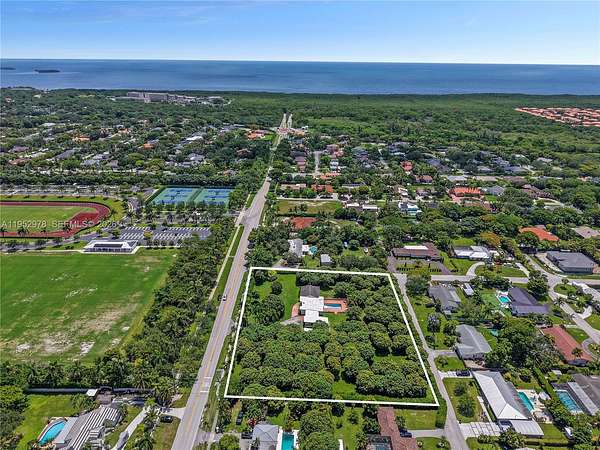 2.28 Acres of Commercial Land for Sale in Cutler Bay, Florida