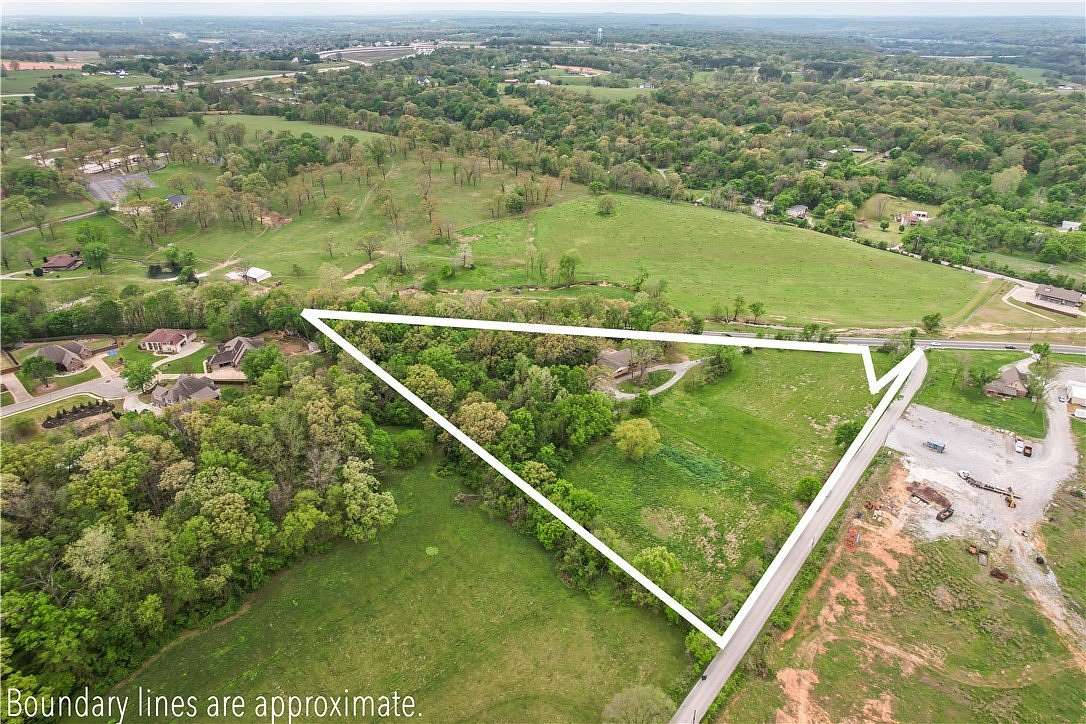 7 Acres of Land for Sale in Springdale, Arkansas
