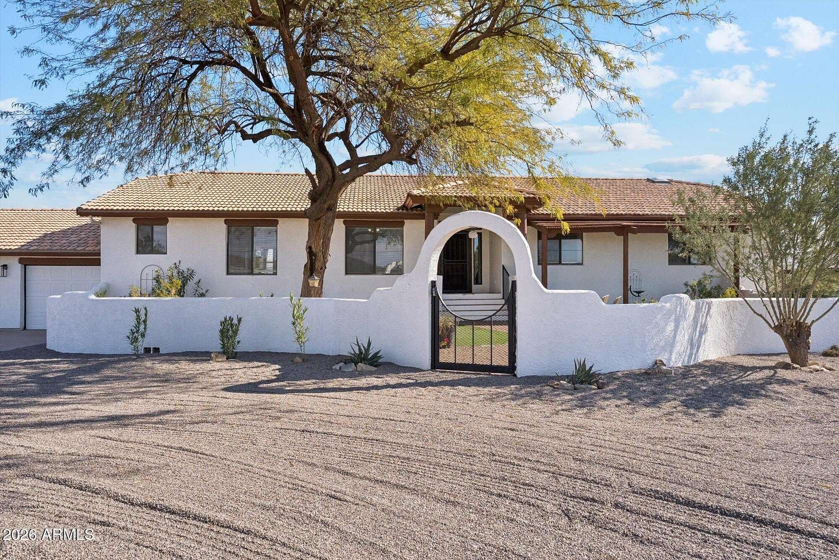 4.28 Acres of Residential Land with Home for Sale in Casa Grande, Arizona